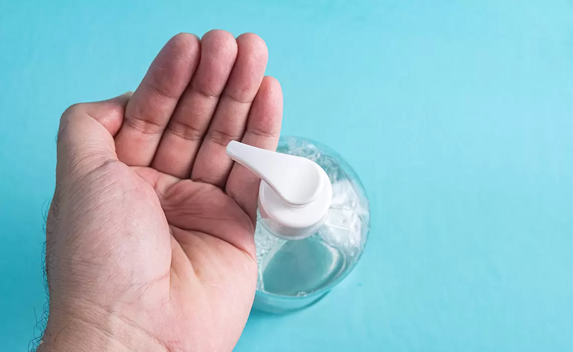 Lebih Baik Mana, Cuci Tangan dengan Sabun atau Hand Sanitizer?